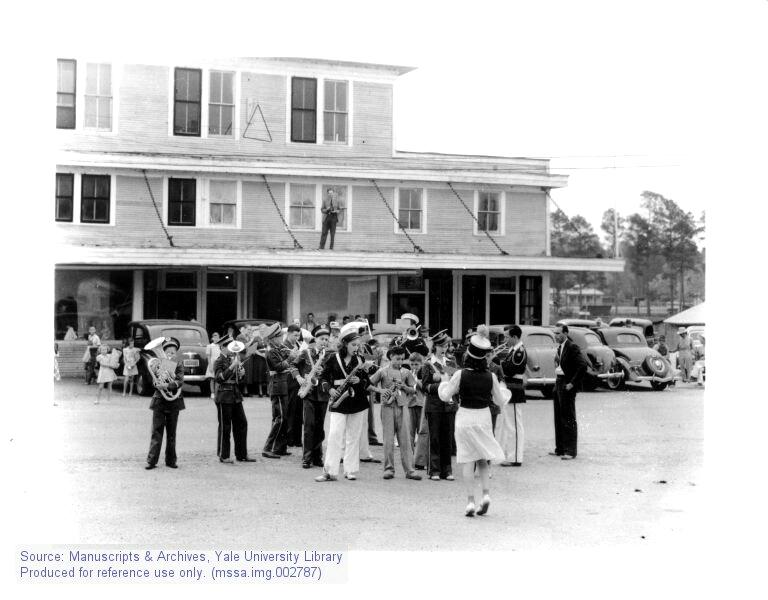 band_in_front_of _commissary